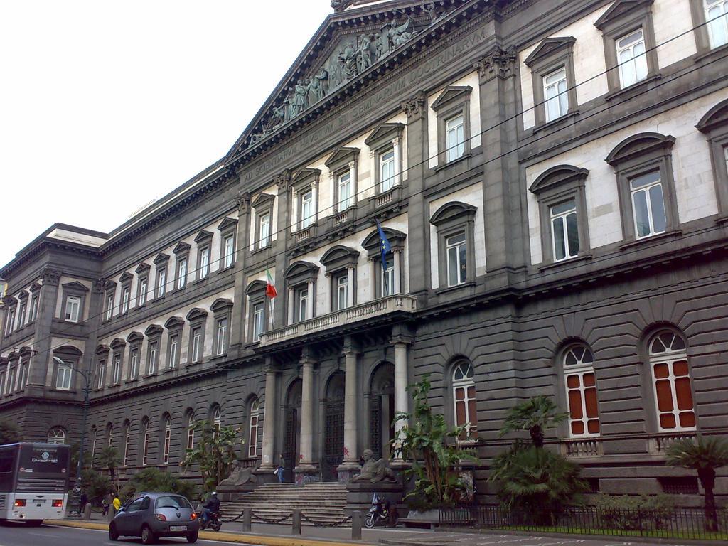 Casa San Marcellino Apartment Naples Luaran gambar